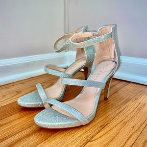 Kelly & Katie, silver, 4 inch, size 8 heels